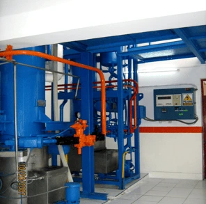Moderna planta de produccion de Super Hielo